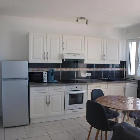 Bien Amenage A Jean De Monts Avec Vue Sur - Fr-1-323-425